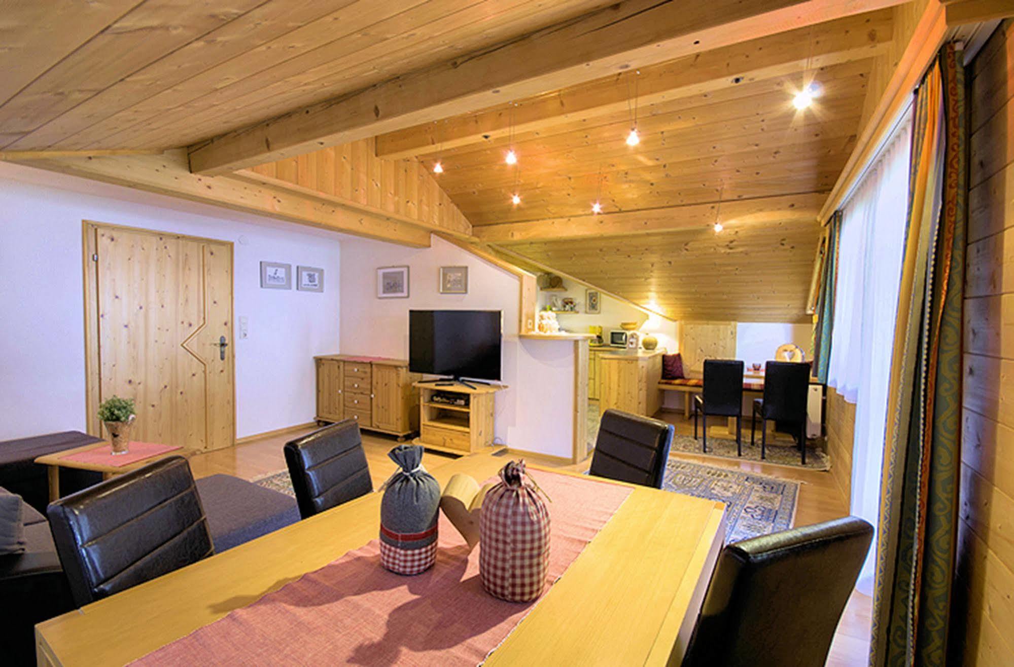 Gaestehaus Hackl Sautens Esterno foto