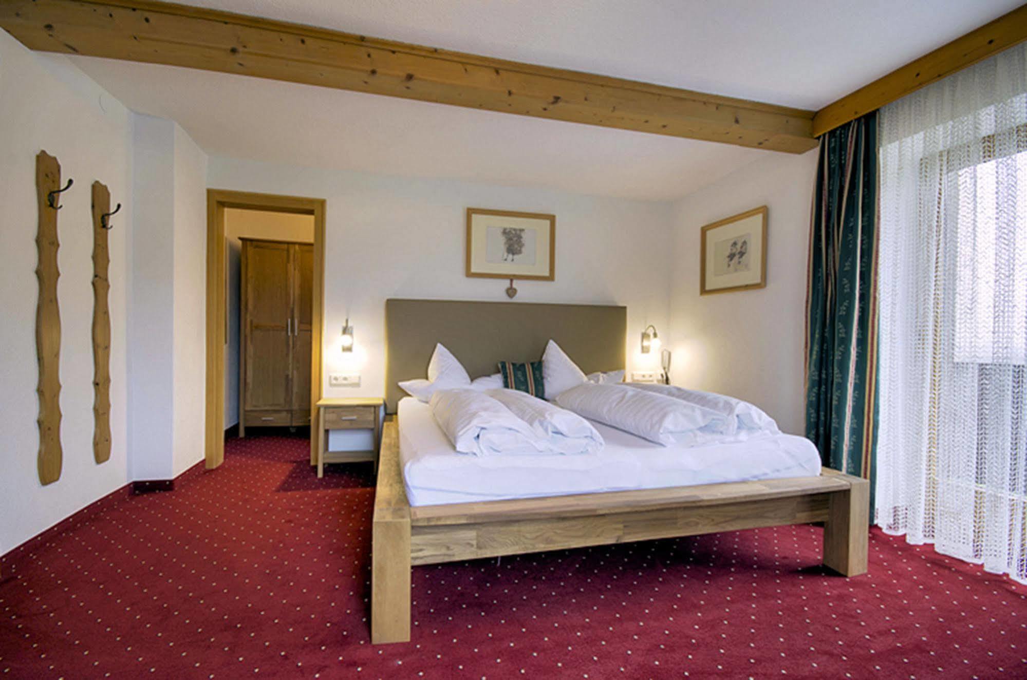 Gaestehaus Hackl Sautens Esterno foto