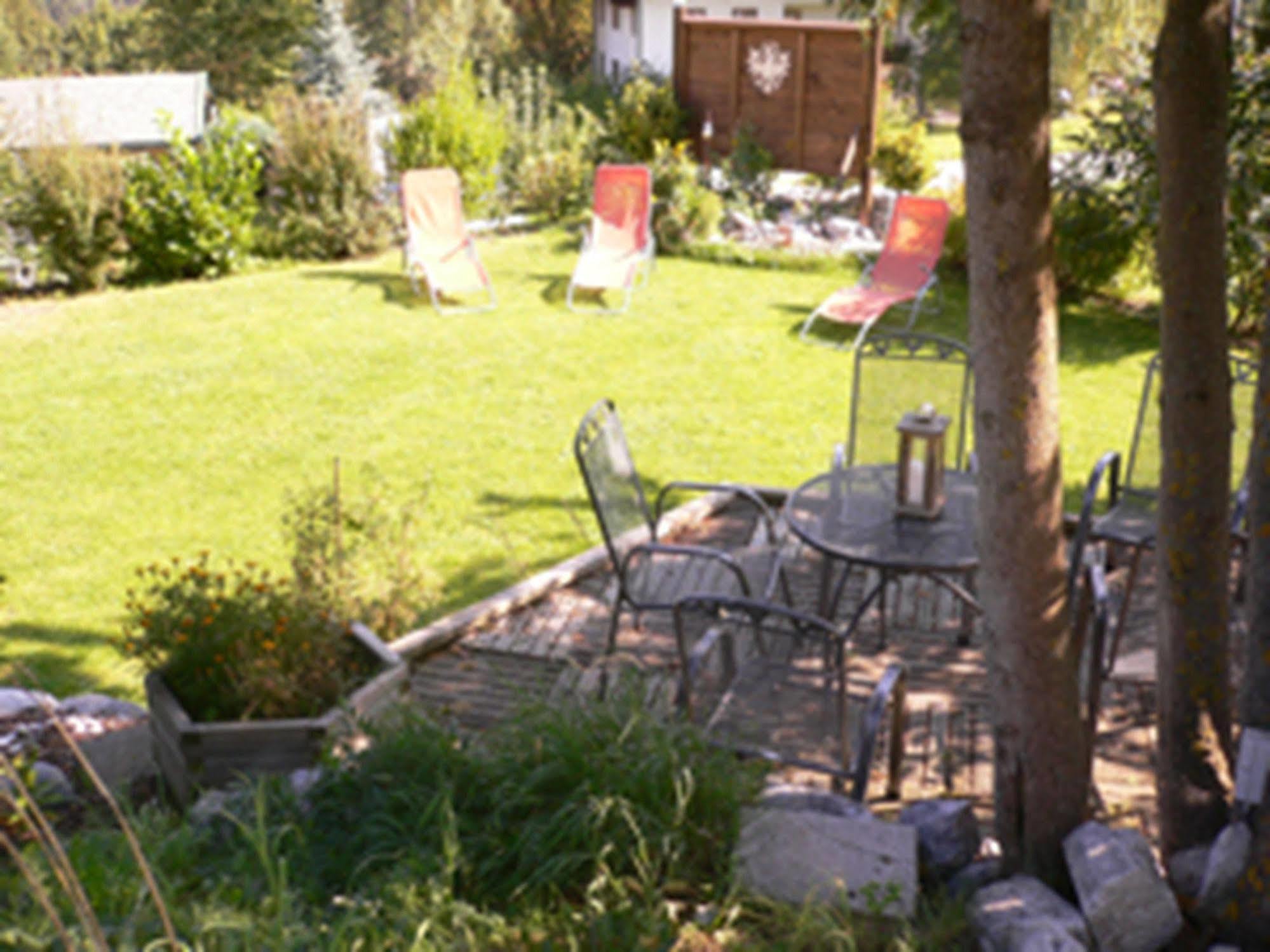 Gaestehaus Hackl Sautens Esterno foto